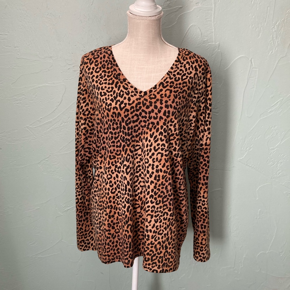 Lands’ End 
Relaxed Fit XL
Leopard print